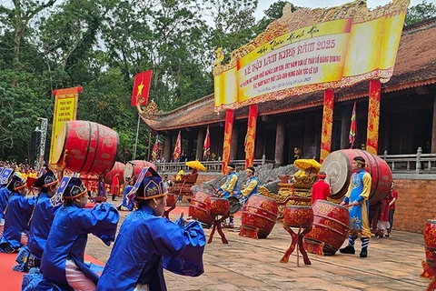 Du lịch tâm linh, điểm đến 4 mùa ở Thanh Hóa.