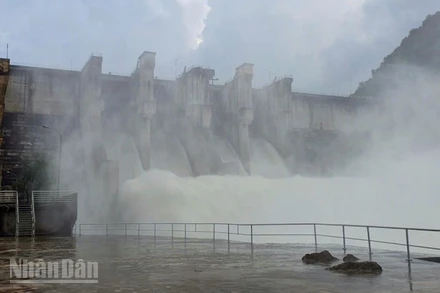 Các hồ thủy điện Bình Điền, Hương Điền và Tả Trạch có khả năng cắt, giảm đáng kể lượng lũ từ thượng nguồn nếu mưa lớn tập trung ở khu vực miền núi.