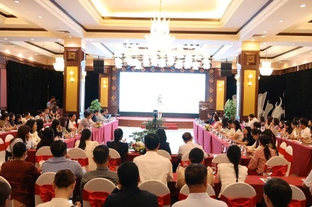 Hội thảo thu hút hơn 100 đại biểu tham dự trực tiếp và hơn 1.000 điểm cầu trực tuyến trên toàn quốc.