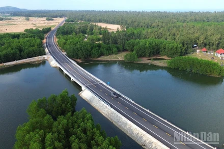 Đột phá xây dựng kết cấu hạ tầng đồng bộ, hiện đại giai đoạn 2026-2030 là nhiệm vụ trọng tâm của ngành xây dựng tỉnh Quảng Ngãi trong năm 2026.