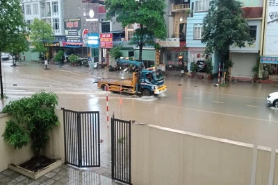 Ngập úng tại khu vực ngã ba Bắc Nam, thành phố Thái Nguyên.