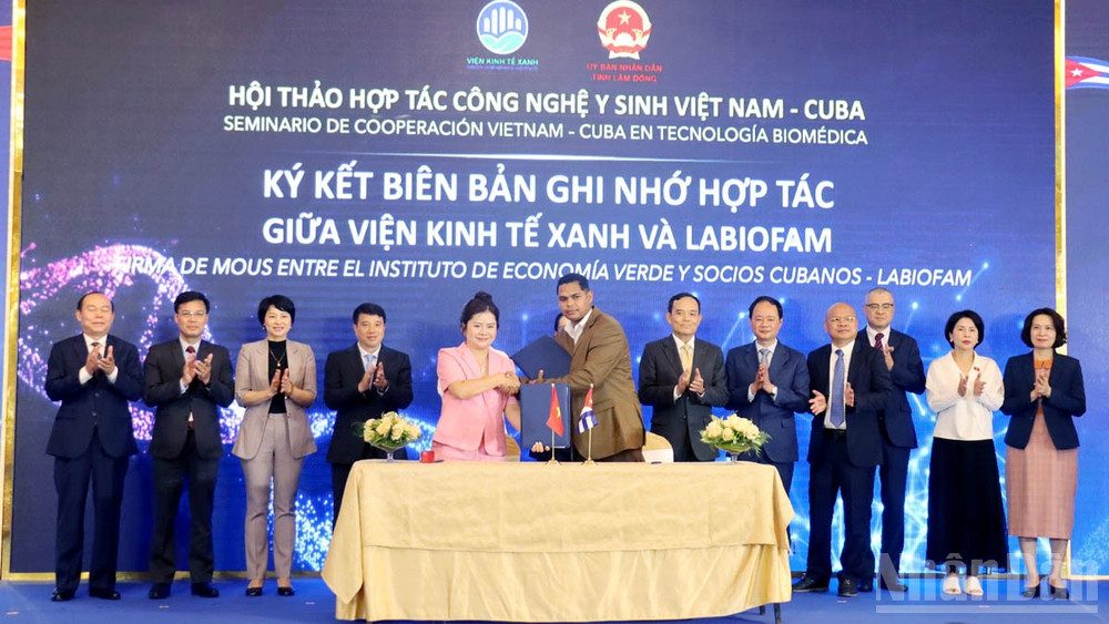 Viện Kinh tế Xanh và Tập đoàn Labiofam (Cuba) ký hợp đồng khung hợp tác toàn diện về nghiên cứu, phát triển, sản xuất và thương mại các sản phẩm, công trình nghiên cứu công nghệ sinh học nông nghiệp và y học tự nhiên phục vụ chăm sóc sức khỏe nhân dân và phát triển nông nghiệp bền vững. ndo_br_21.jpg