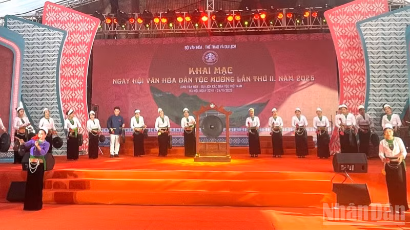 Nghệ thuật truyền thống góp phần lan tỏa giá trị văn hóa.