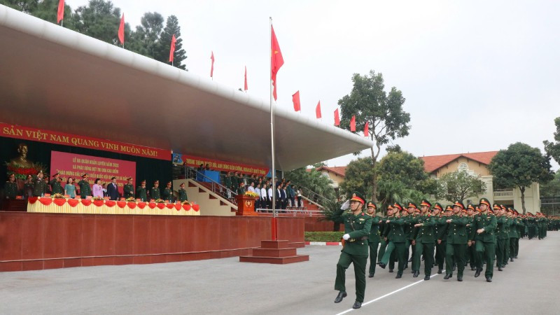 Các lực lượng tham gia duyệt đội ngũ tại Lễ ra quân huấn luyện năm 2026.