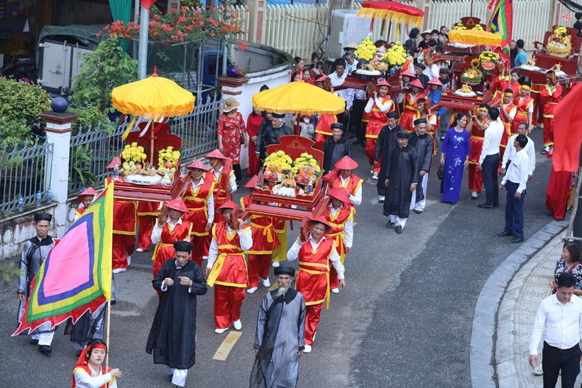 Lễ hội rước ông Khiu, bà Khiu được khôi phục thể hiện ước nguyện của dân vùng ven Khu Di tích lịch sử Đền Hùng.