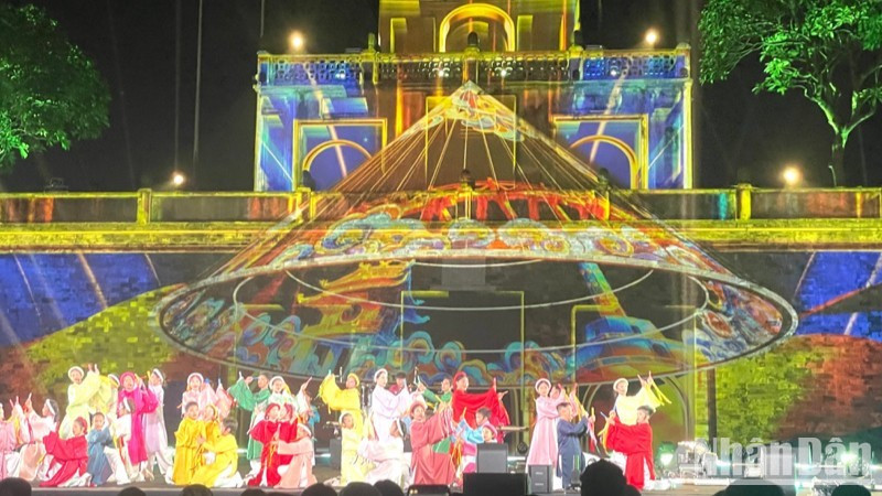 Chương trình quảng bá, giới thiệu văn hóa Việt Nam đến bạn bè quốc tế là nét mới trong Tuần “Đại đoàn kết các dân tộc-Di sản Văn hóa Việt Nam” năm 2025. 