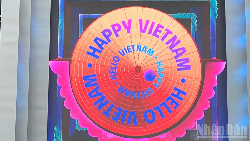 Khai mạc Ngày hội Việt Nam hạnh phúc 2025. 