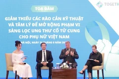 Các chuyên gia trao đổi các giải pháp thúc đẩy nỗ lực loại trừ ung thư cổ tử cung tại Việt Nam.