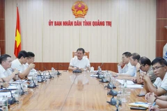 Chủ tịch Ủy ban nhân dân tỉnh Quảng Trị Trần Phong chủ trì buổi làm việc với các ngành, đơn vị liên quan, nghe báo cáo các dự án chậm tiến độ trên địa bàn. 