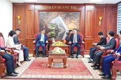 Bí thư Tỉnh ủy Quảng Trị Lê Ngọc Quang tiếp Đại sứ Nhật Bản Ito Naoki và đoàn công tác.