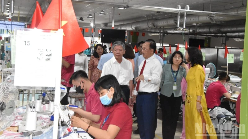 Khu Công Nghiệp Tân Hương Đạt 100% Lấp Đầy, Đồng Tháp Thúc Đẩy Phát Triển Bền Vững