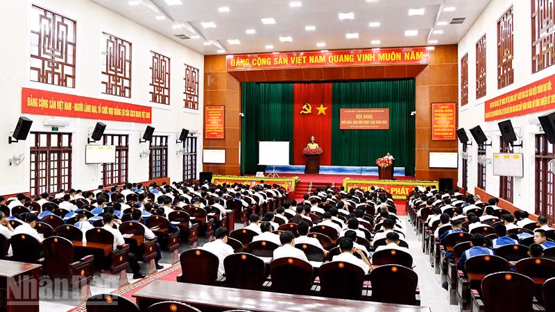 Quang cảnh Hội nghị.