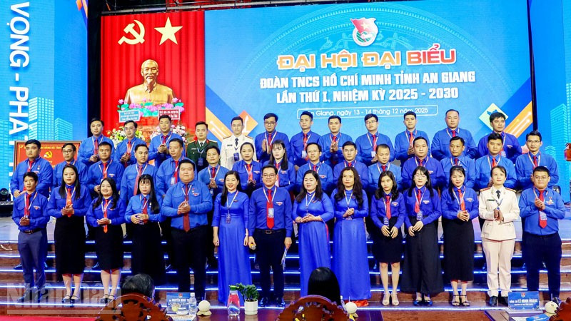 Ban Chấp hành Đoàn Thanh niên Cộng sản Hồ Chí Minh tỉnh An Giang khóa I, nhiệm kỳ 2025-2030 ra mắt Đại hội. 