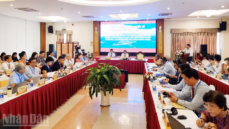 Quang cảnh hội thảo. 