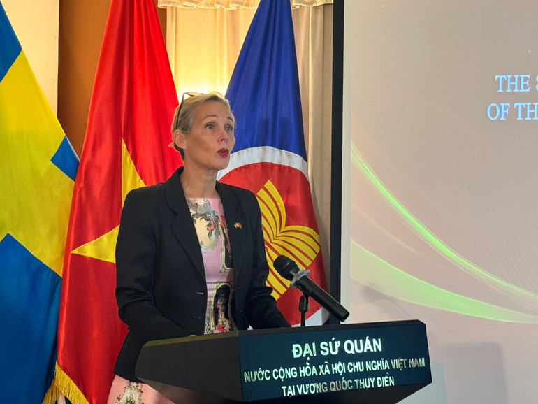 Tổng vụ trưởng Chính sách Thương mại Camilla Mellander đánh giá cao mối quan hệ hữu nghị truyền thống, hợp tác nhiều mặt giữa Thụy Điển và Việt Nam. img-4608.jpg