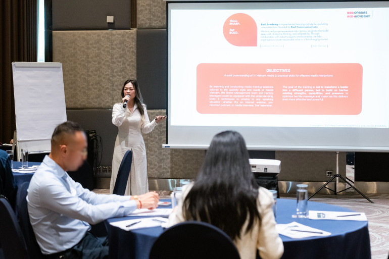 hinh-anh-gioi-thieu-tai-su-kien-ve-red-academy.png