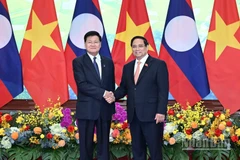 [Ảnh] Thủ tướng Phạm Minh Chính hội kiến Tổng Bí thư, Chủ tịch nước Lào Thongloun Sisoulith