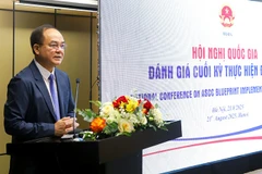 Thứ trưởng Nội vụ Vũ Chiến Thắng phát biểu tại hội nghị. (Ảnh Moha)