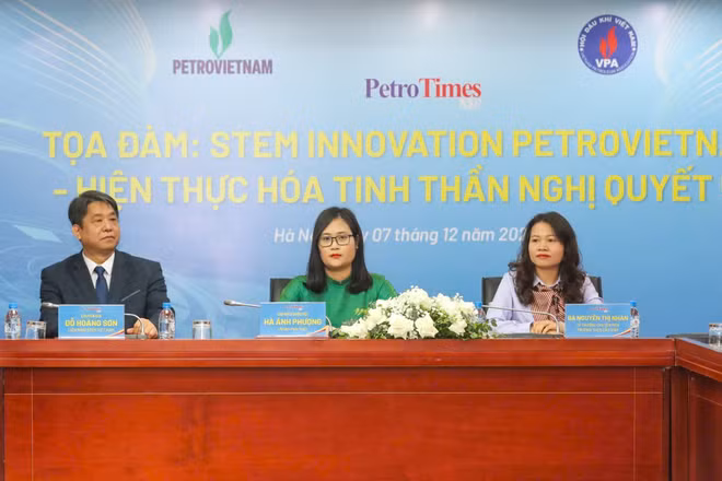 Các khách mời tham dự chương trình.