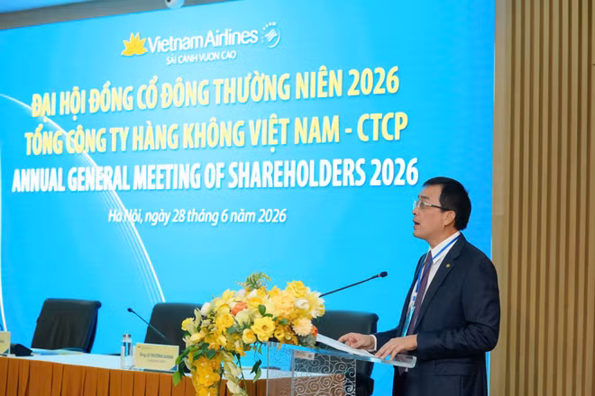Chủ tịch Hội đồng quản trị Tổng công ty Hàng Không Việt Nam phát biểu.