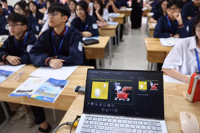 Trường trung học phổ thông Tiền Phong (thành phố Hà Nội) chú trọng ứng dụng AI trong hoạt động giáo dục. (Ảnh: Thanh Tùng)