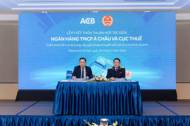 Lễ ký kết giữa Cục Thuế, Bộ Tài chính và Ngân hàng Thương mại cổ phần Á Châu để triển khai giải pháp giúp người nộp thuế quản lý doanh thu, kê khai và nộp thuế.