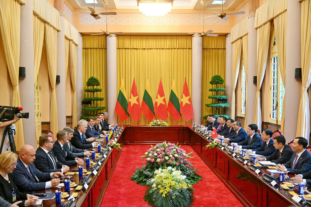 Toàn cảnh Hội đàm. z6696697857916-8696890a8fa0018a0f33a18b2f5b1bd5.jpg