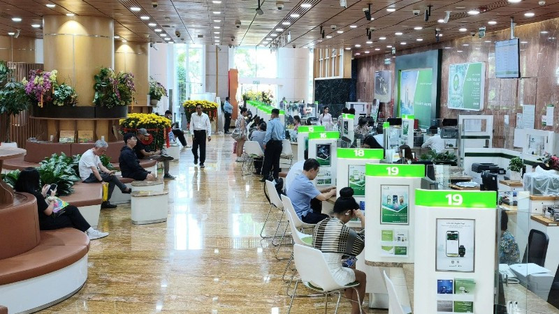 Phòng giao dịch Vietcombank.