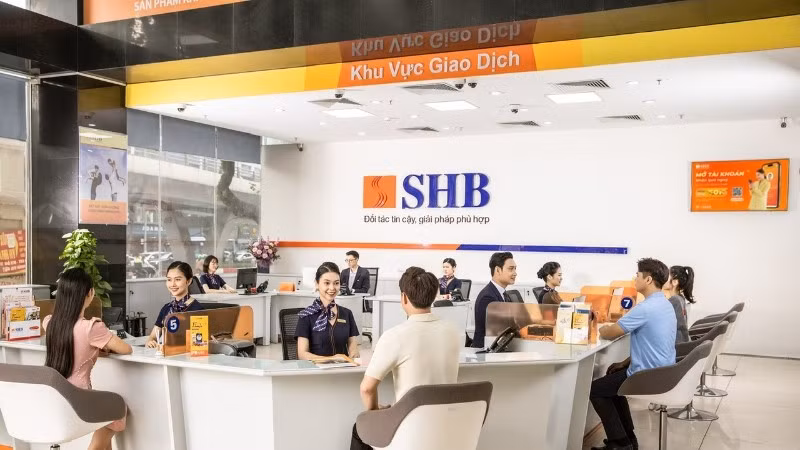 Quầy giao dịch của ngân hàng SHB.