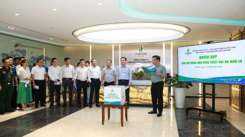 Ông Kiều Ngọc Anh - Chủ tịch Công đoàn Tổng Công ty Thăm dò Khai thác Dầu khí kêu gọi toàn thể cán bộ nhân viên chung tay ủng hộ đồng bào chịu ảnh hưởng do bão số 3.