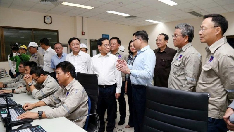 Phó thủ tướng Bùi Thanh Sơn thăm nhà máy Đạm Phú Mỹ