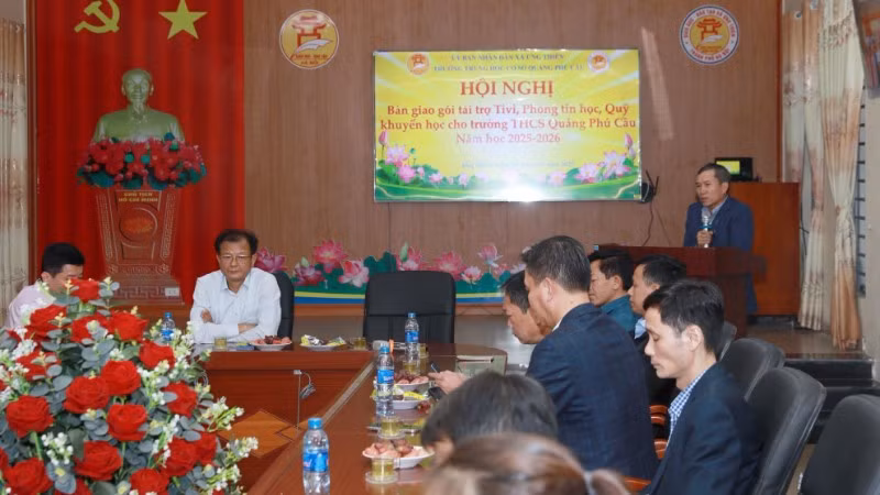 Toàn cảnh buổi lễ.