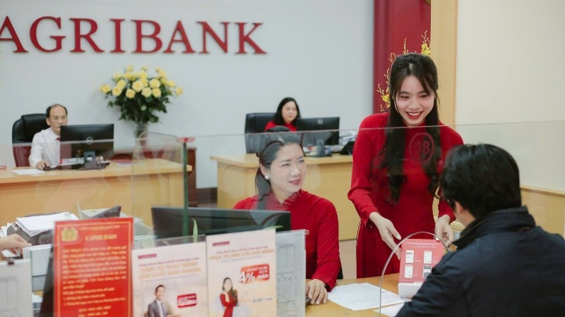 Agribank không ngừng nâng cao hiệu quả hoạt động, đáp ứng kịp thời nhu cầu sử dụng sản phẩm, dịch vụ ngân hàng của người dân và doanh nghiệp.