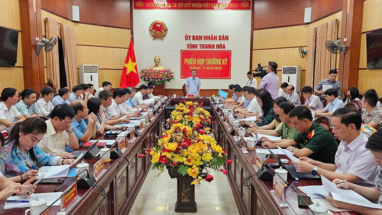 Quang cảnh phiên họp thường kỳ Ủy ban nhân dân tỉnh Thanh Hóa tháng 7/2025. 4-tan.jpg