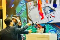 Khi ngành bán dẫn và điện tử tiếp tục tăng tốc, trí tuệ nhân tạo (AI) đang trở thành yếu tố tạo chuyển biến mạnh mẽ - tái định hình quy trình sản xuất, nâng cao hiệu suất vận hành và mở ra khả năng ra quyết định dựa trên dữ liệu trong toàn bộ chuỗi giá trị sản xuất. (Ảnh: HNV)