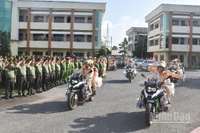 Công an tỉnh Đồng Tháp ra quân tấncông, trấn áp tội phạm.
