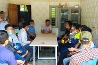 Một buổi tuyên truyền về HIV/AIDS cho những người có nguy cơ cao của nhóm Sao Va.