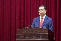 Đồng chí Võ Trọng Hải, Chủ tịch Ủy ban nhân dân tỉnh Nghệ An phát biểu nhận nhiệm vụ.