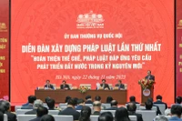 Quang cảnh Diễn đàn xây dựng pháp luật lần thứ nhất. (Ảnh: DUY LINH)