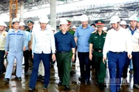Phó Thủ tướng Trần Hồng Hà và đoàn công tác kiểm tra tiến độ thi công nhà ga hành khách sân bay Long Thành.
