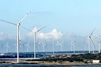 Phát triển điện gió ở khu vực nam Khánh Hòa. (Ảnh NGUYỄN TRUNG)