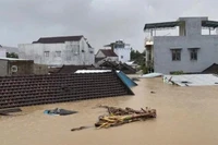 Mưa lũ gây ngập lụt nghiêm trọng ở xã Đồng Xuân, tỉnh Đắk Lắk.