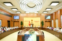 Phiên họp thứ 48 của Ủy ban Thường vụ Quốc hội. (Ảnh: DUY LINH)