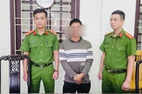 Đối tượng Nguyễn Văn Hành, ở xã Đông Trạch bị khởi tố về hành vi tắt thiết bị giám sát hành trình tàu cá để khai thác thủy sản trái phép. (Ảnh: TT)