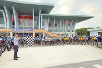 Các vận động viên xuất phát.