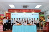 Các đơn vị ký kết thỏa thuận về thực hiện chính sách tín dụng phục vụ phát triển nông nghiệp, nông thôn.