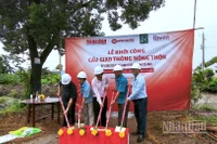 Nghi thức khởi công cầu Ba Lý tại ấp Lung Chim, xã Định Thành, tỉnh Cà Mau vào sáng 26/9.