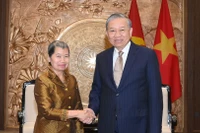 Tổng Bí thư Tô Lâm tiếp bà Men Sam An, Phó Chủ tịch Đảng Nhân dân Campuchia (CPP), đại diện Chủ tịch CPP Hun Sen, sang chúc mừng thành công Đại hội lần thứ XIV của Đảng Cộng sản Việt Nam. (Ảnh: ĐĂNG KHOA)