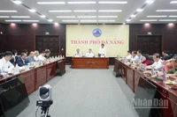 Hội đồng tư vấn Trung tâm tài chính quốc tế tại Đà Nẵng họp phiên đầu tiên. (Ảnh: ANH ĐÀO)