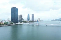 Một góc thành phố Đà Nẵng nhìn từ trên cao. (Ảnh: ANH ĐÀO)